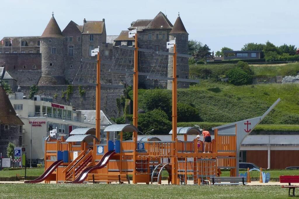 Quai 65, 3 Pièces Sur Le Port, à 250 M De La Rue Piétonne Et De La Apartamento